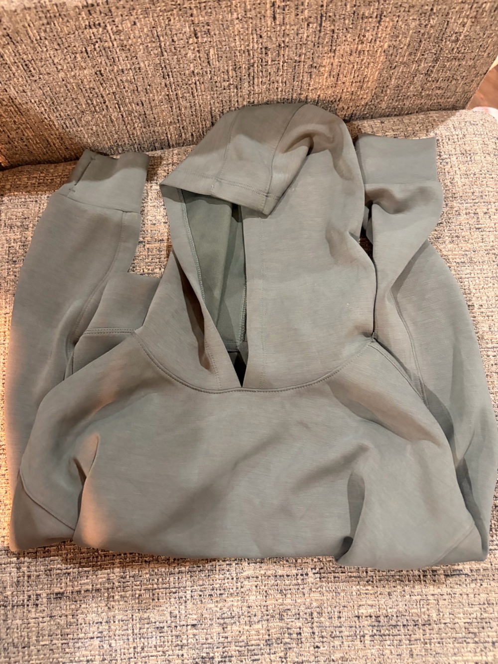 Girls Danskin Crop Sweatshirt